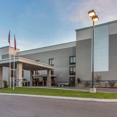 Quality Suites Nashville Airport Exterior foto